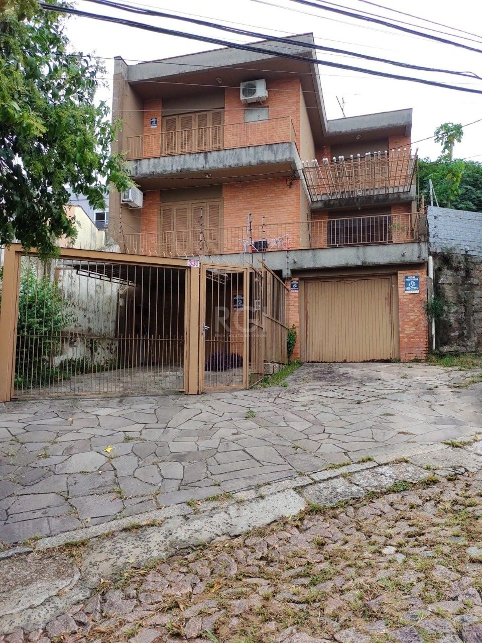 Apartamento com 91m², 2 dormitórios, 1 vaga no bairro Jardim Floresta em Porto Alegre para Comprar