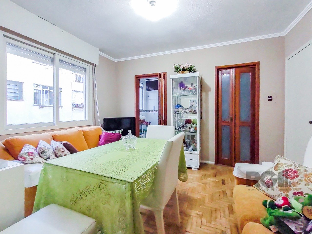 Apartamento com 34m², 1 dormitório no bairro Rubem Berta em Porto Alegre para Comprar