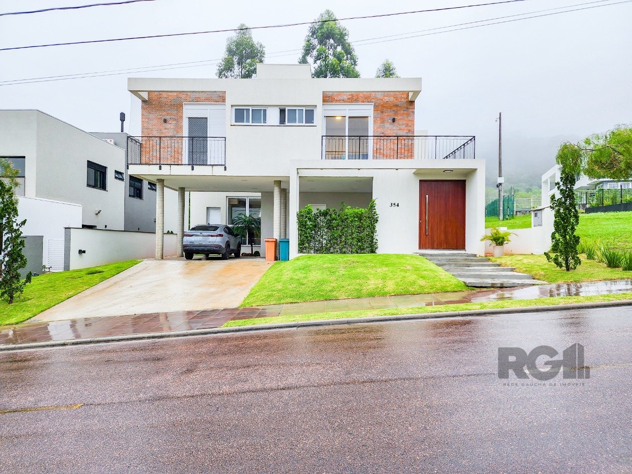 Casa Condominio com 284m², 3 dormitórios, 3 suítes, 2 vagas no bairro Alphaville em Porto Alegre para Comprar